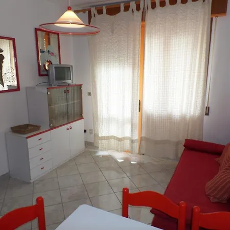 Appartamento Fuer 4 Personen Ca 33 Qm In Bibione, Adriakueste Italien Und Umgebung Bibione