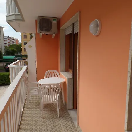 Fuer 4 Personen Ca 33 Qm In Bibione, Adriakueste Italien Und Umgebung Appartamento