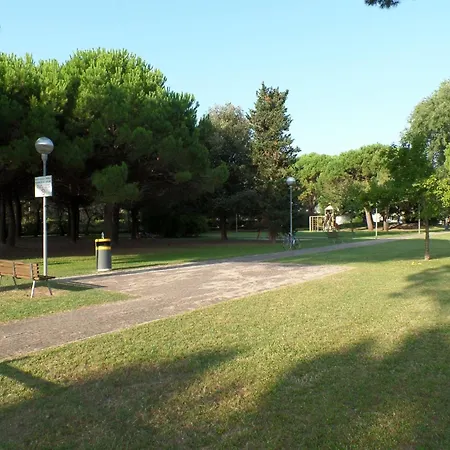 Fuer 4 Personen Ca 33 Qm In Bibione, Adriakueste Italien Und Umgebung Bibione