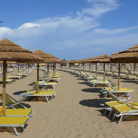 Fuer 4 Personen Ca 33 Qm In Bibione, Adriakueste Italien Und Umgebung Appartamento *